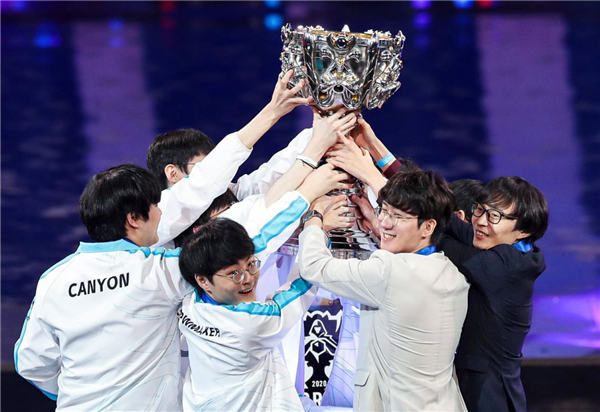 2021KPL秋季赛参赛战队完整大名单公布