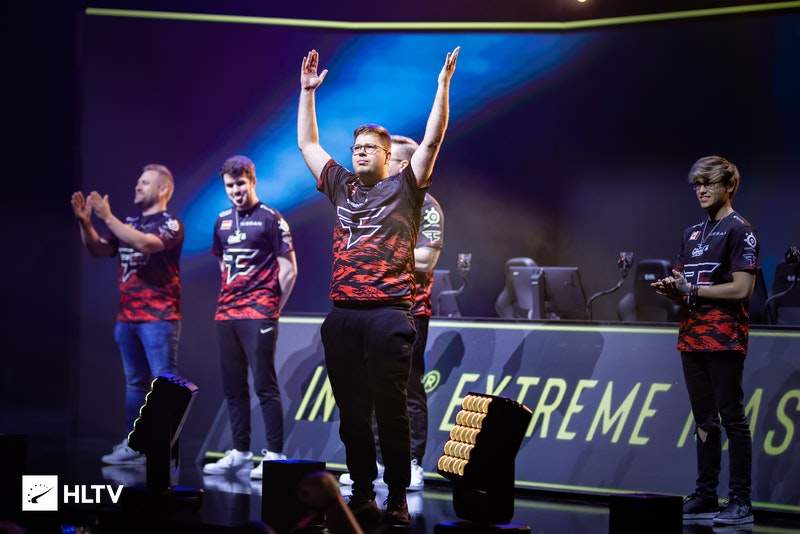 王者荣耀比分：2020KPL秋季赛，TES状态回升3：1击败RNG.M