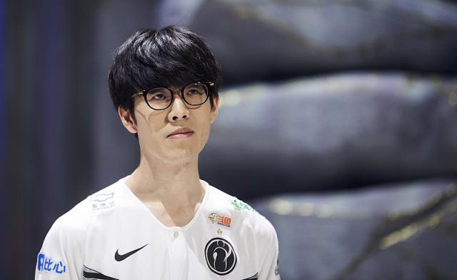 Mouz 在 IEM Dallas 2025 的季后赛资格赛中以 2-0 战胜 Liquid